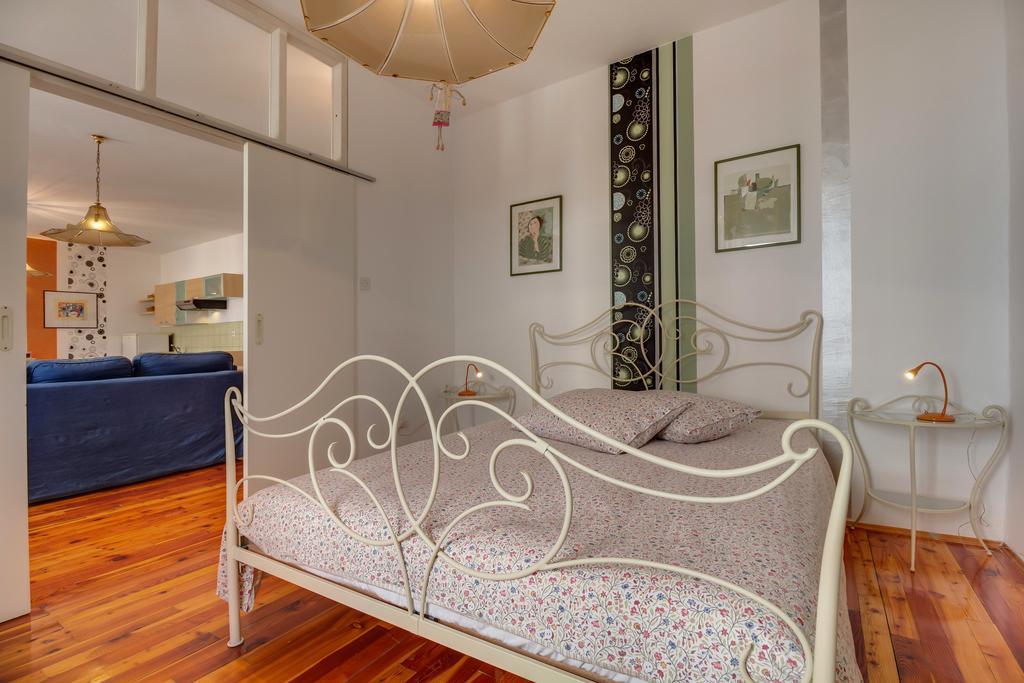 Apartments Mandarina Mali Lošinj Pokój zdjęcie