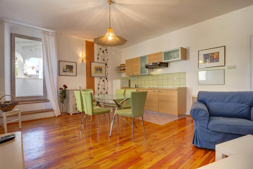 Apartments Mandarina Mali Lošinj Pokój zdjęcie
